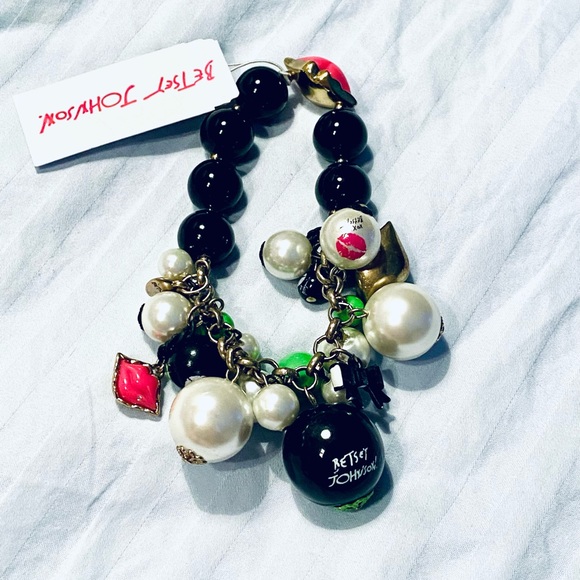 Betsey Johnson Multi Color Pearl Bracelet - Picture 3 of 7